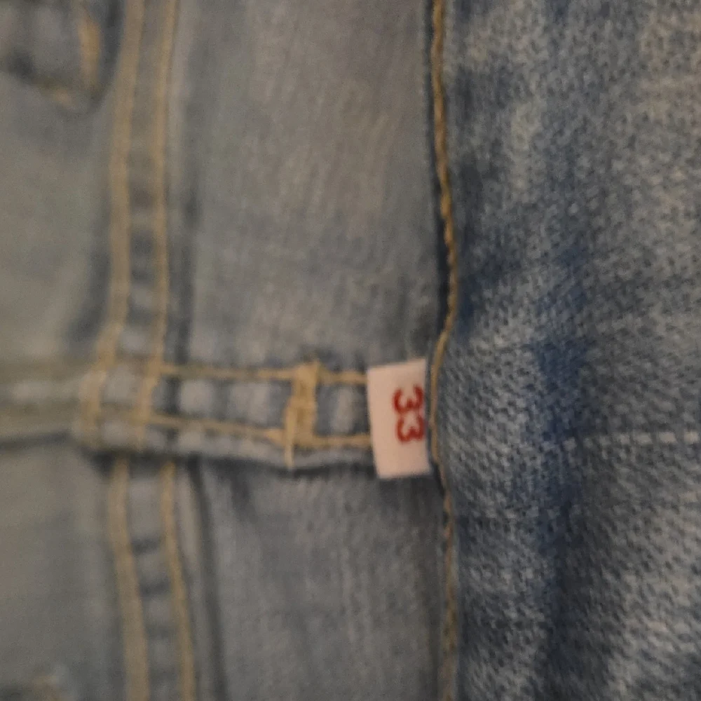 Classic Blue Women's Jeans - Picture 3 of 3